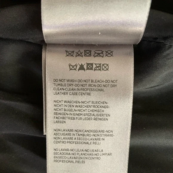 Belstaff ladies black leather jacket. Size 44 - Picture 15 of 16